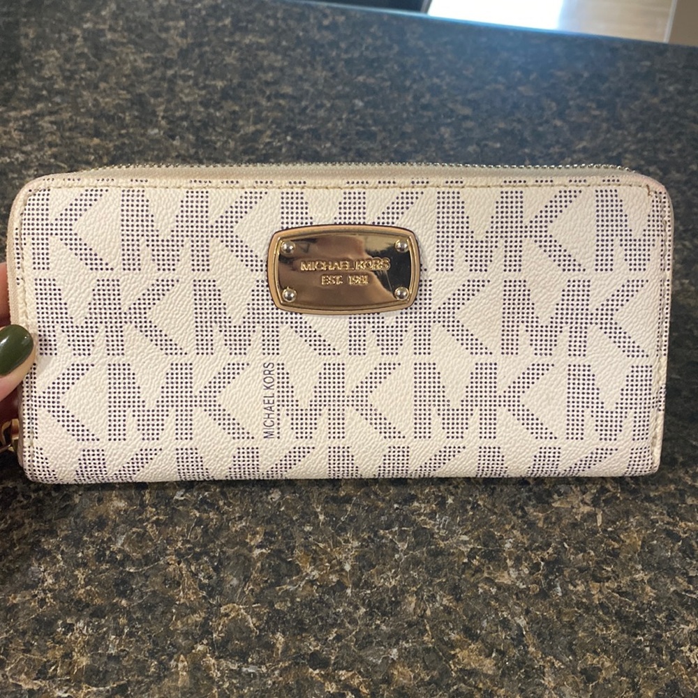 Michael Kors large zip wallet